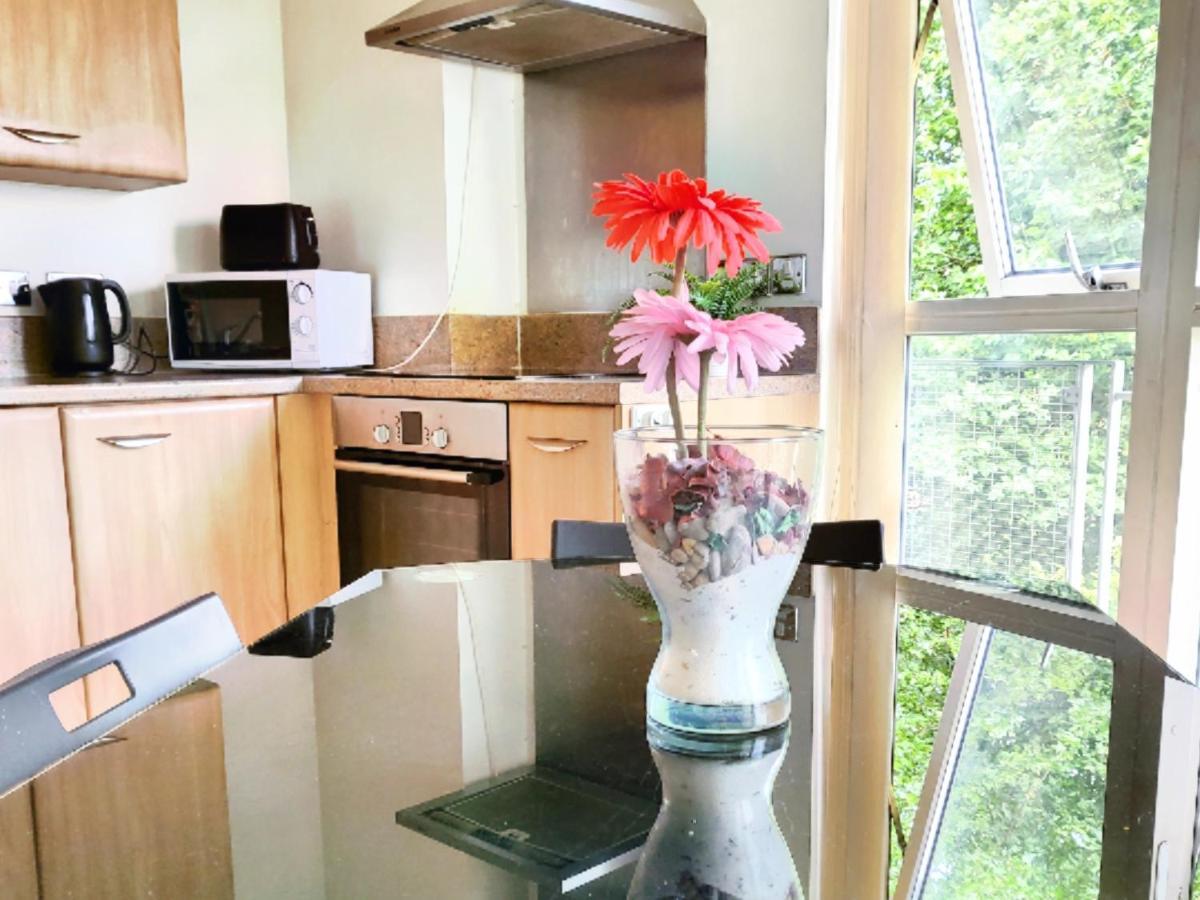 Parkview City Balcony Apartment With Self Checkin バーミンガム エクステリア 写真