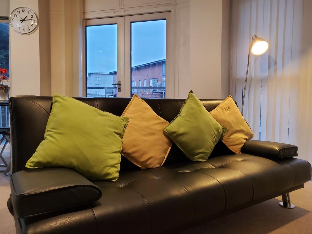 Parkview City Balcony Apartment With Self Checkin バーミンガム エクステリア 写真